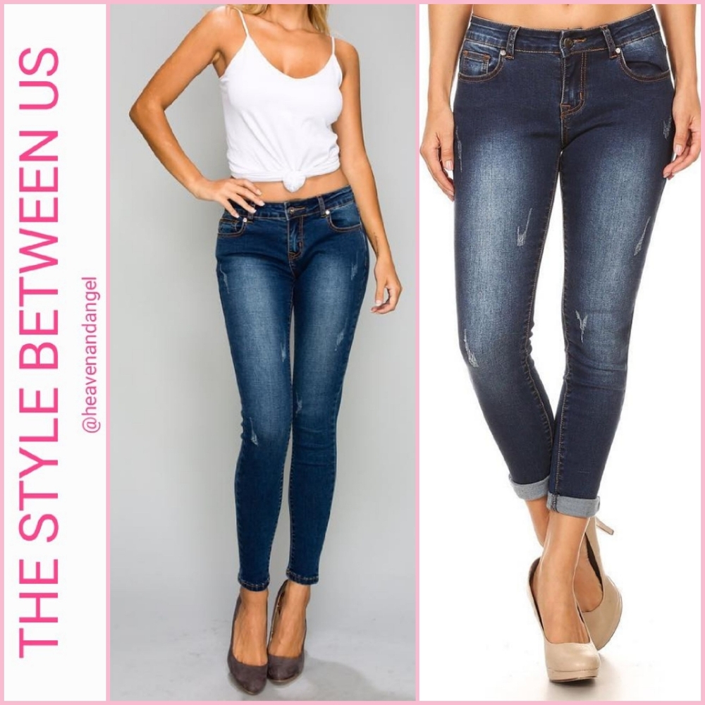 The Style Between Us Lightly Distressed Skinny Ankle Denim Jeans